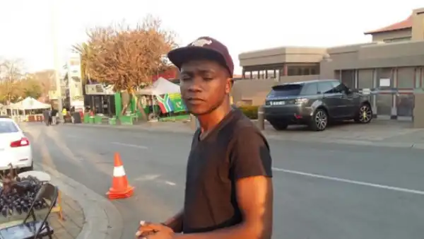 EyeRonik X Tyrog De Fuca - Fire n Flames (Original Mix)